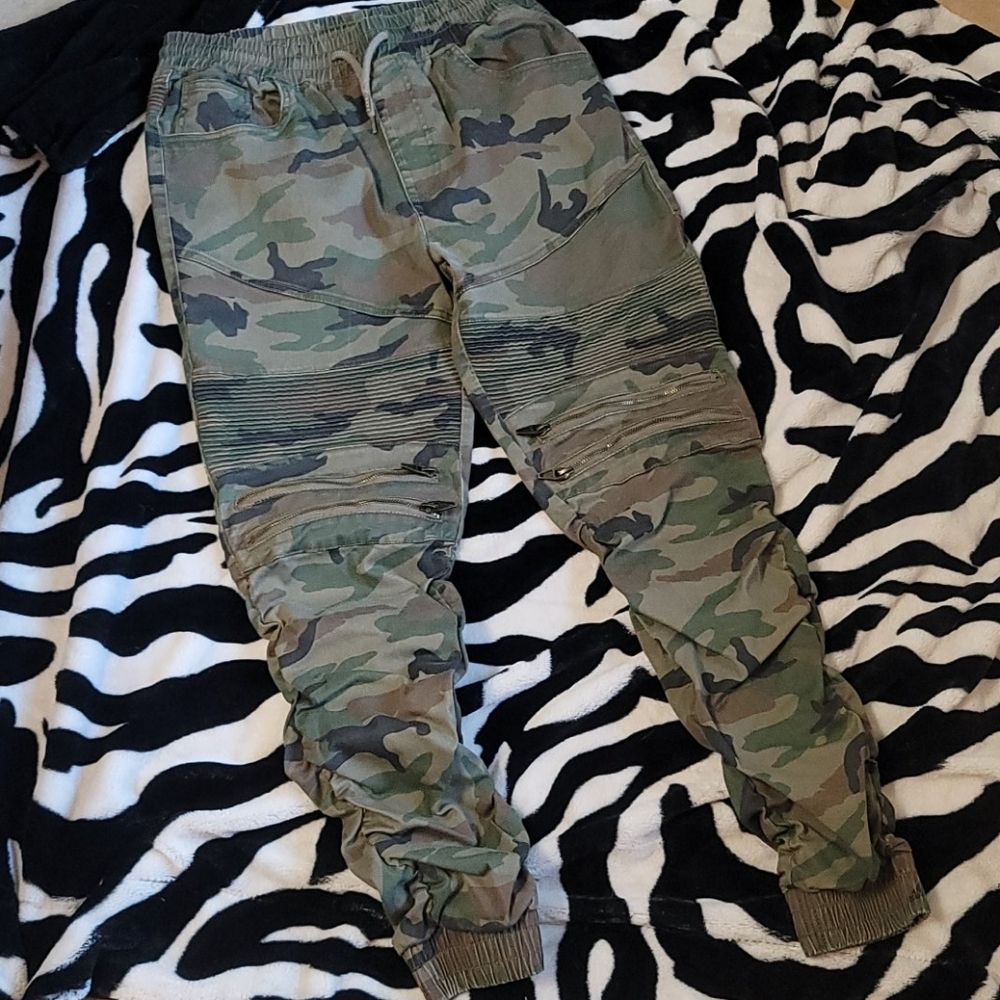 Men's, Size Large Camo Pants